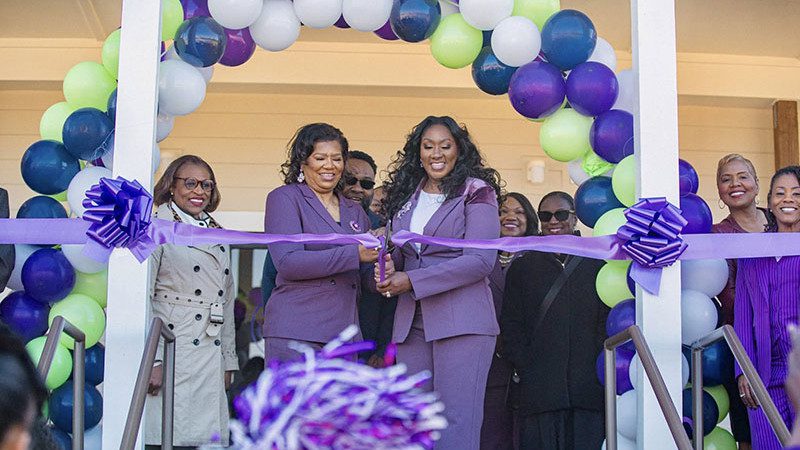 A ribbon cutting was held at the end of February to commemorate the opening of the new I Dream Big Charter School, located on the campus of UNCF-member institution Stillman College in Tuscaloosa, AL.