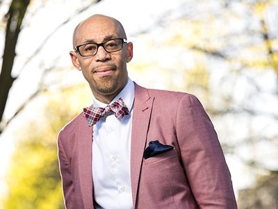 headshot of Dr. Keith Dempsey