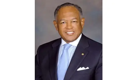 Rev Dr Dwight C Jones
