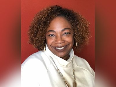 Zarinah Poole headshot