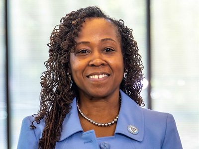 headshot of Dr. Ayanna Howard